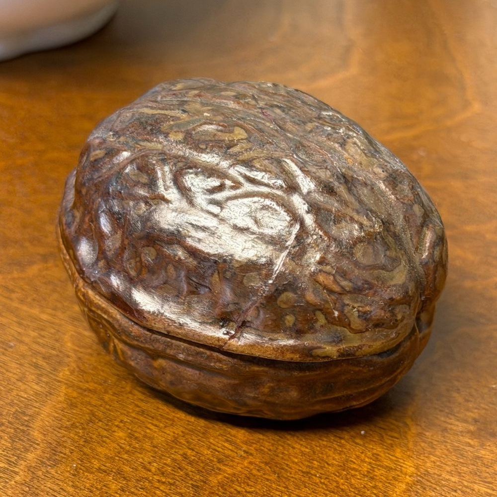 Vintage Walnut made in Japan 2”